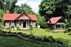 Tabakoshi Riverside Dwelling